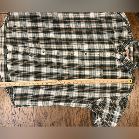 Woolrich Vintage Long Sleeve Button Down Size XL Dark Pine Plaid - Picture 10 of 11